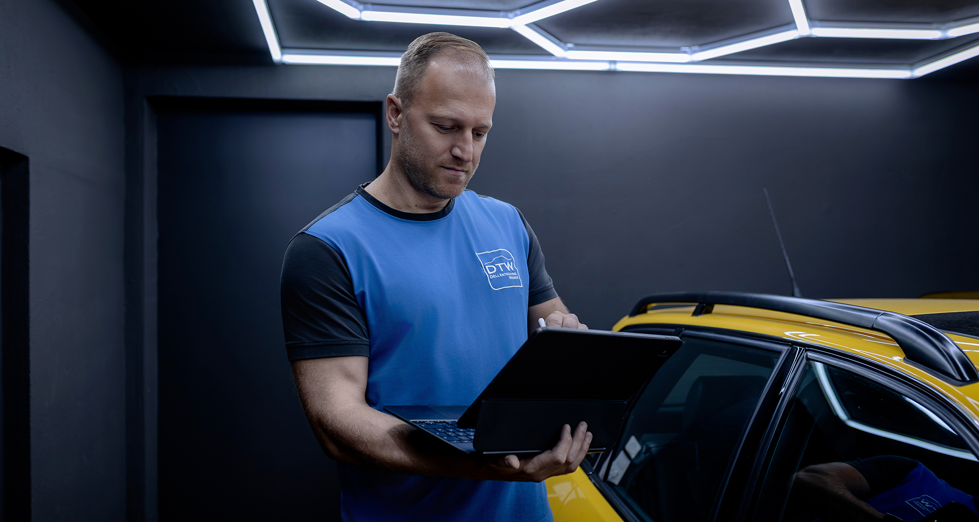 DTW Dellentechnik | Professionelle Dellenentfernung Werkstatt